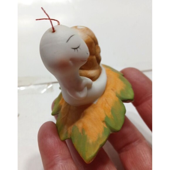 Vintage HOMCO Anthropomorphic Snail On Leaf Ceramic Figurine 8902 *FLAW - Picture 7 of 8